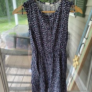 BUNDLE GAP DRESSES